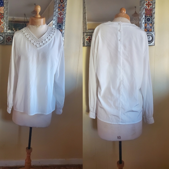 Vintage embroidered white blouse large - Picture 2 of 11